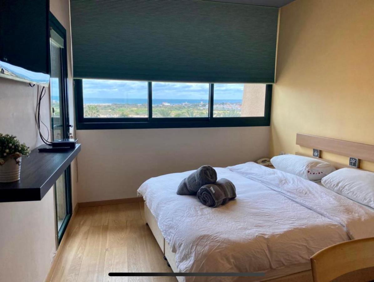 קיסריה נאות גולף- Oren Apartment エクステリア 写真